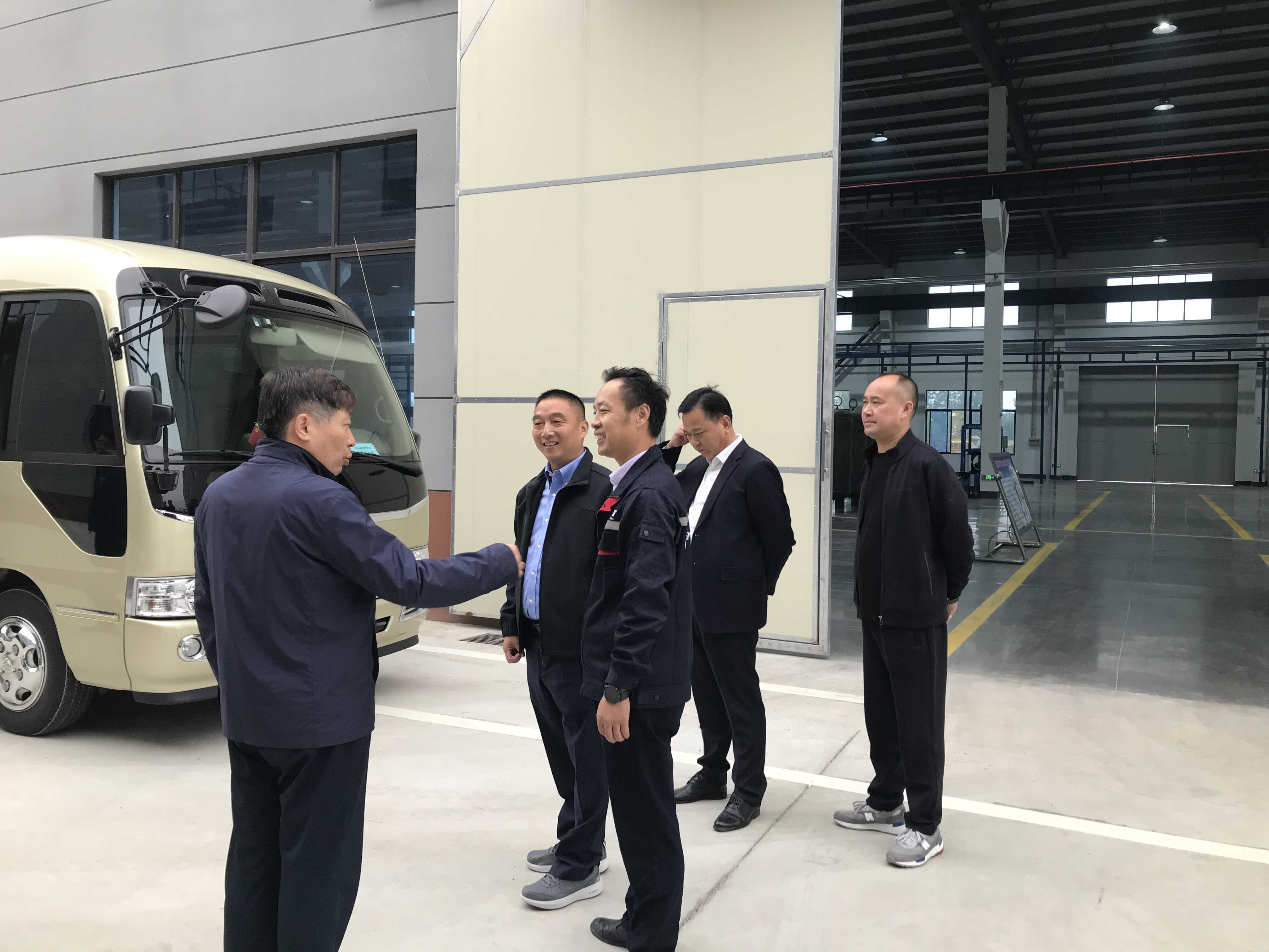 热烈欢迎市领导莅临申容工厂